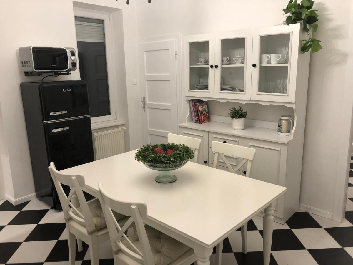 Margareta Apartman Печ Екстер'єр фото